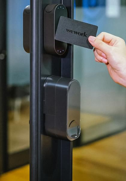 bitlockは12種類の豊富な解錠方法を用意しています。